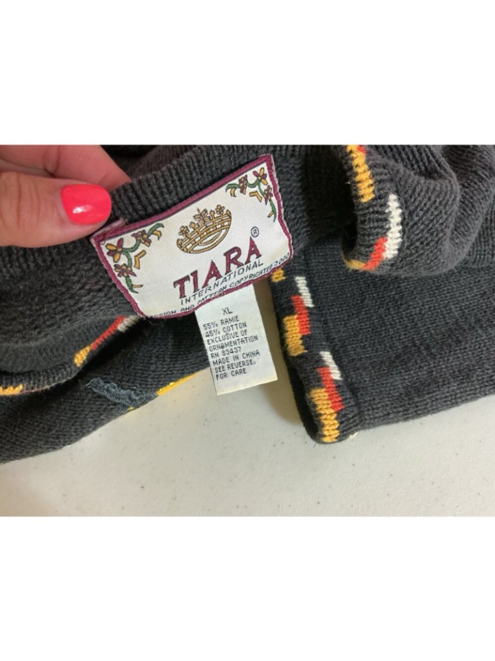 Vintage Halloween Cardigan Sweater Witch Black Cat Candy Corn Womens XL - Picture 6 of 8